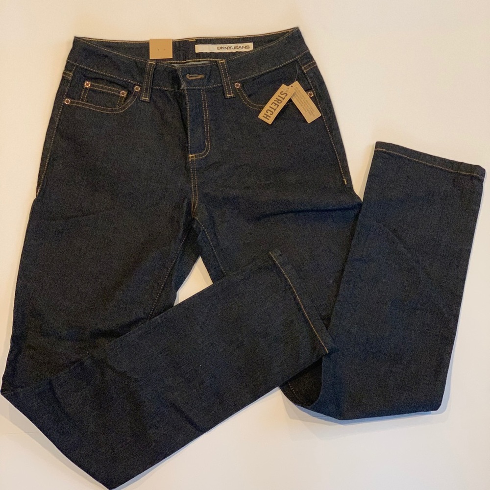 Dkny Jeans - Size 8 NWT